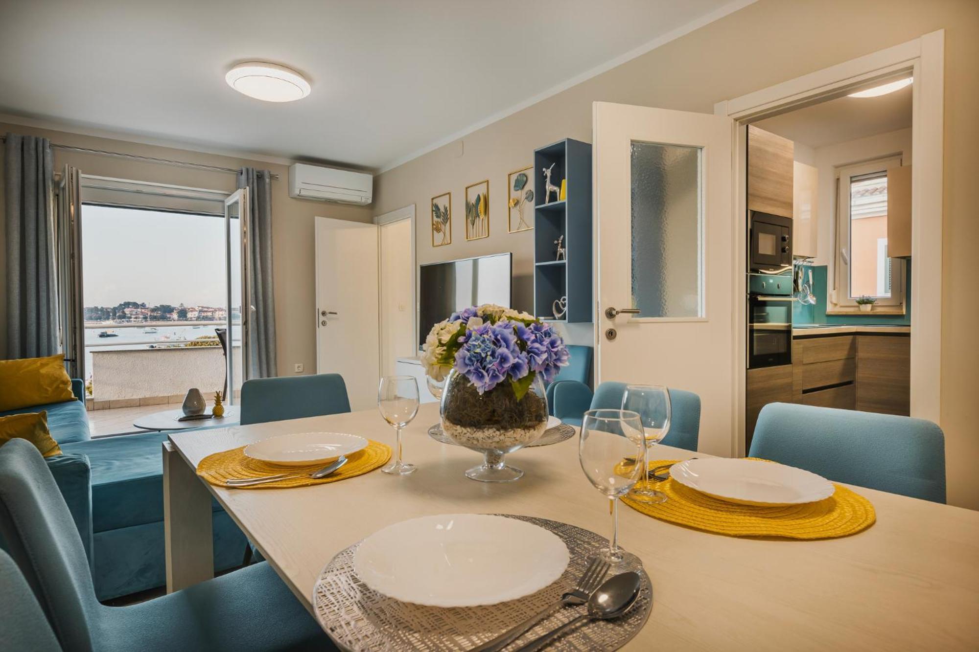 Bluemarine Apartment Umag Ngoại thất bức ảnh