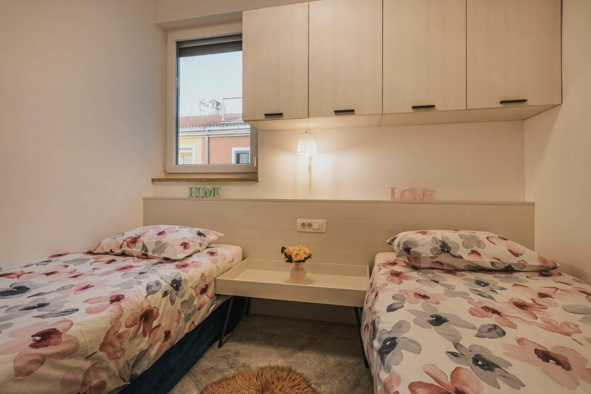 Bluemarine Apartment Umag Ngoại thất bức ảnh